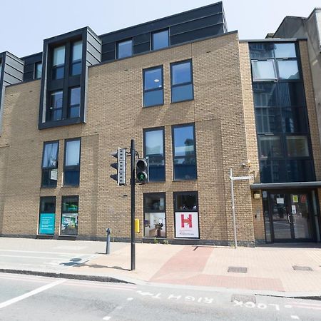 Zeni Studio, The Hub Vauxhall Лондон Экстерьер фото