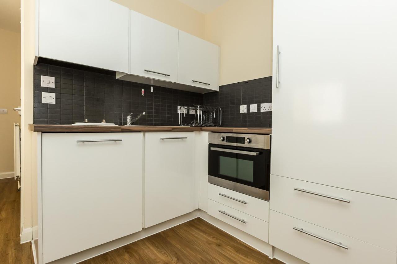 Zeni Studio, The Hub Vauxhall Лондон Экстерьер фото